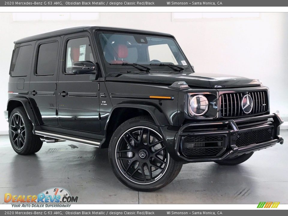 Front 3/4 View of 2020 Mercedes-Benz G 63 AMG Photo #10