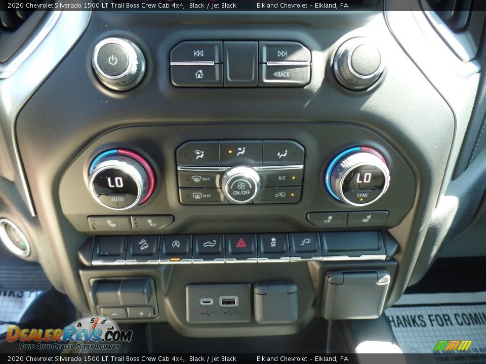 2020 Chevrolet Silverado 1500 LT Trail Boss Crew Cab 4x4 Black / Jet Black Photo #32
