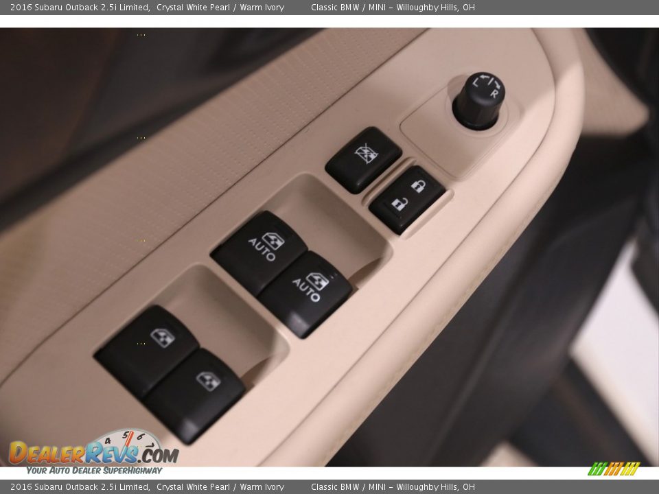 Controls of 2016 Subaru Outback 2.5i Limited Photo #5