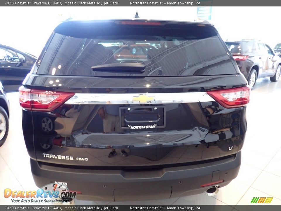 2020 Chevrolet Traverse LT AWD Mosaic Black Metallic / Jet Black Photo #4