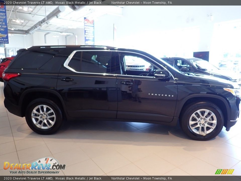 2020 Chevrolet Traverse LT AWD Mosaic Black Metallic / Jet Black Photo #6