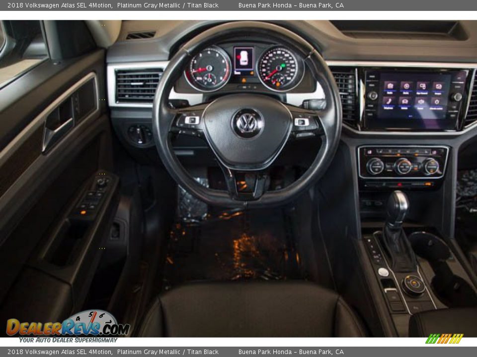 2018 Volkswagen Atlas SEL 4Motion Platinum Gray Metallic / Titan Black Photo #5