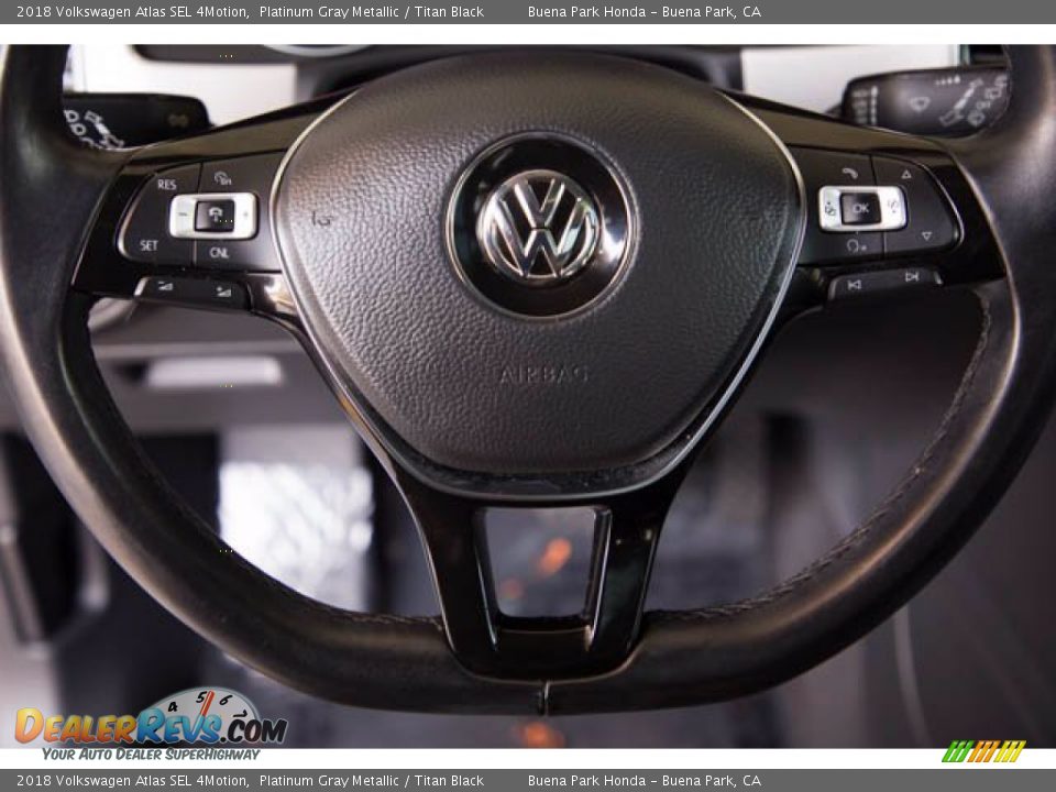 2018 Volkswagen Atlas SEL 4Motion Platinum Gray Metallic / Titan Black Photo #14