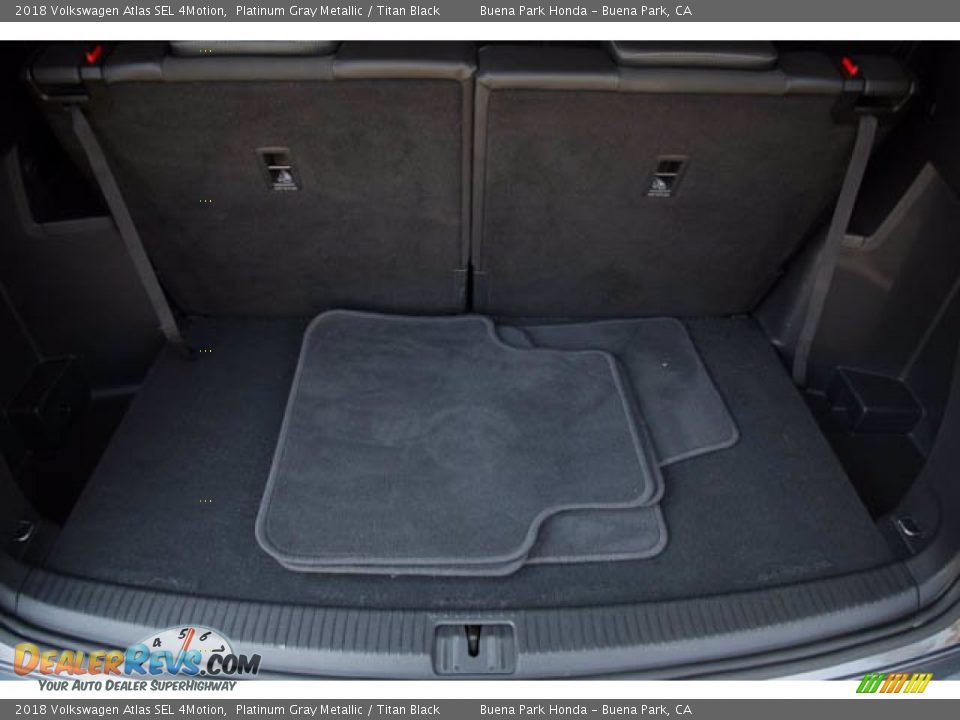 2018 Volkswagen Atlas SEL 4Motion Platinum Gray Metallic / Titan Black Photo #23