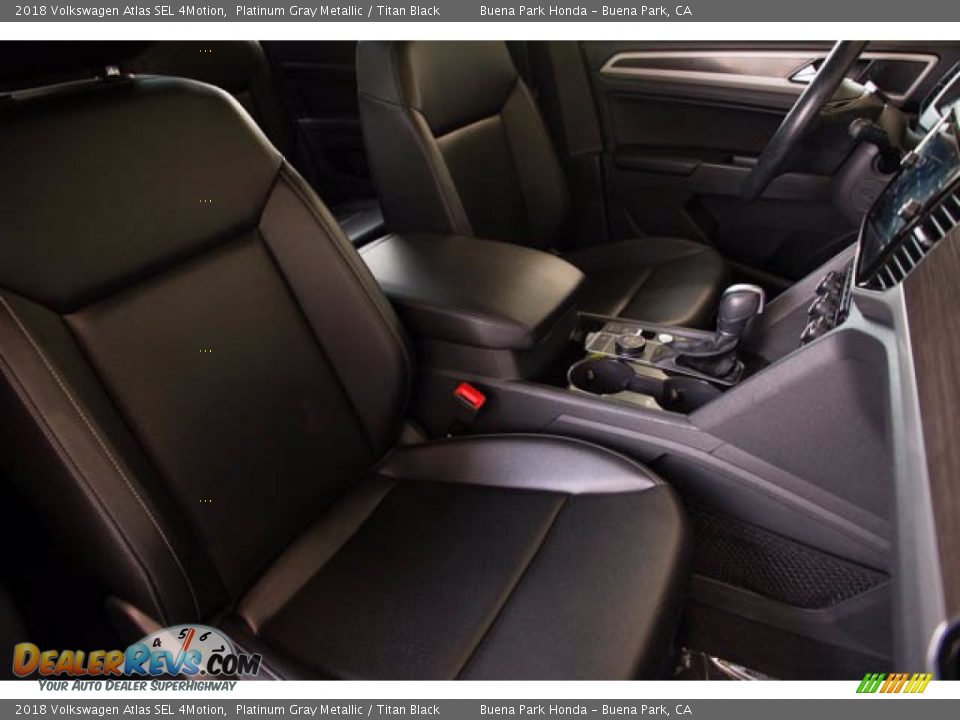2018 Volkswagen Atlas SEL 4Motion Platinum Gray Metallic / Titan Black Photo #28