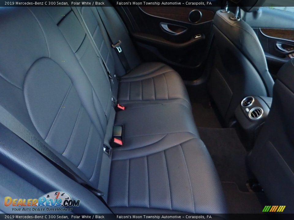 2019 Mercedes-Benz C 300 Sedan Polar White / Black Photo #14