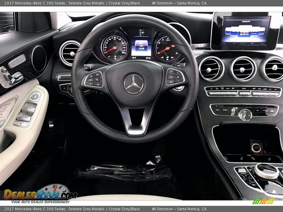 2017 Mercedes-Benz C 300 Sedan Selenite Grey Metallic / Crystal Grey/Black Photo #4