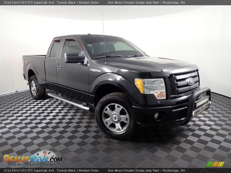 2010 Ford F150 STX SuperCab 4x4 Tuxedo Black / Medium Stone Photo #2