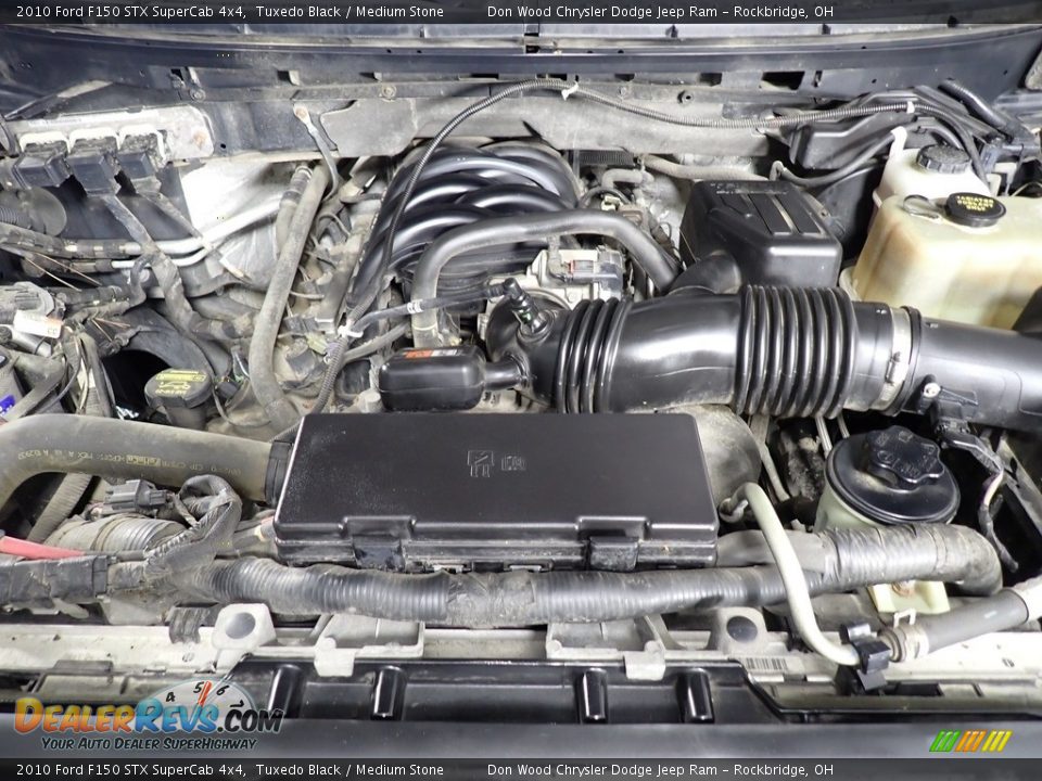2010 Ford F150 STX SuperCab 4x4 Tuxedo Black / Medium Stone Photo #6