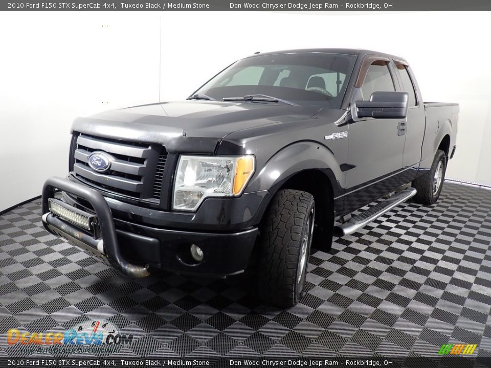 2010 Ford F150 STX SuperCab 4x4 Tuxedo Black / Medium Stone Photo #7