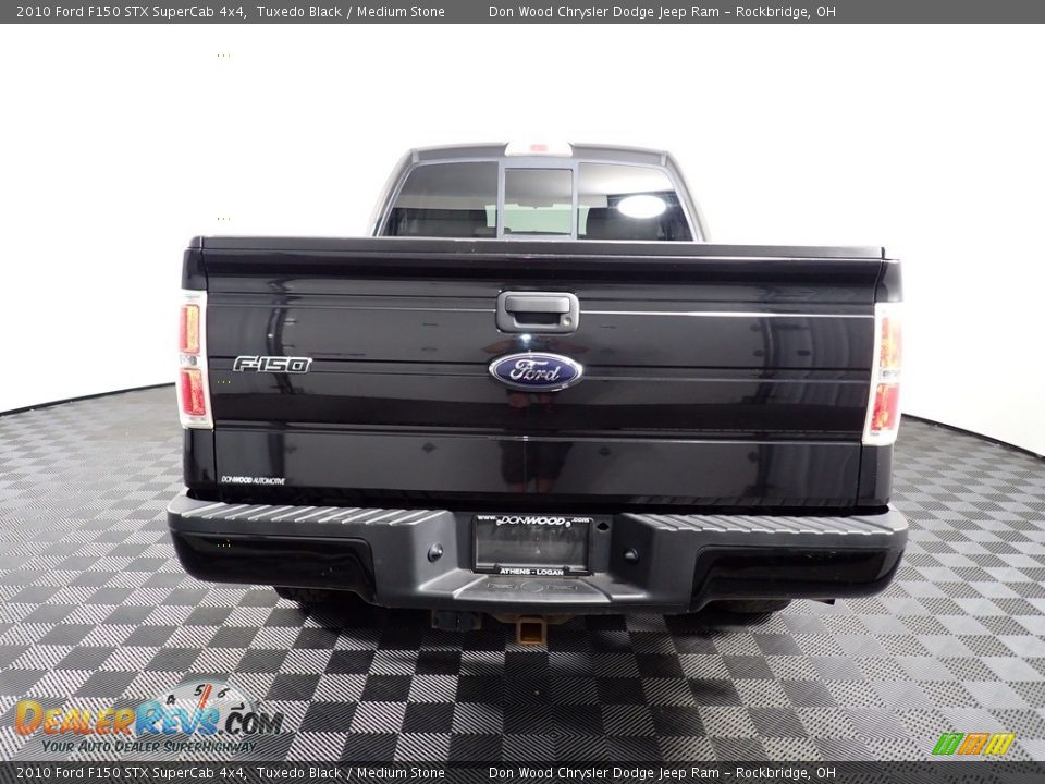 2010 Ford F150 STX SuperCab 4x4 Tuxedo Black / Medium Stone Photo #11