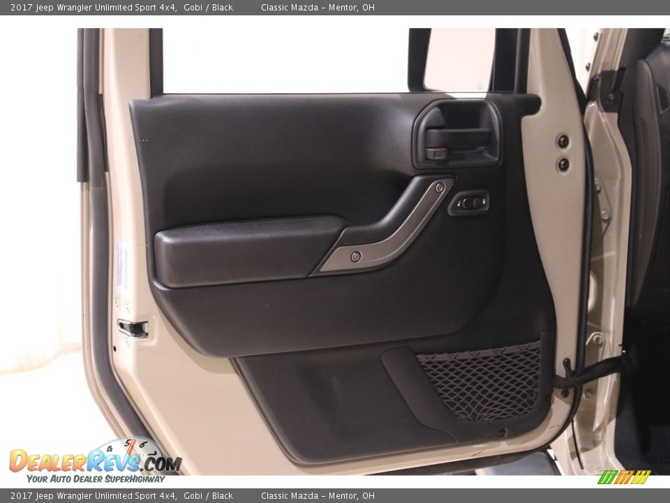 2017 Jeep Wrangler Unlimited Sport 4x4 Gobi / Black Photo #4