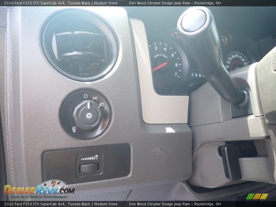 2010 Ford F150 STX SuperCab 4x4 Tuxedo Black / Medium Stone Photo #18