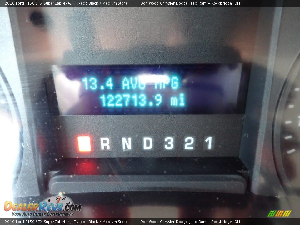 2010 Ford F150 STX SuperCab 4x4 Tuxedo Black / Medium Stone Photo #20