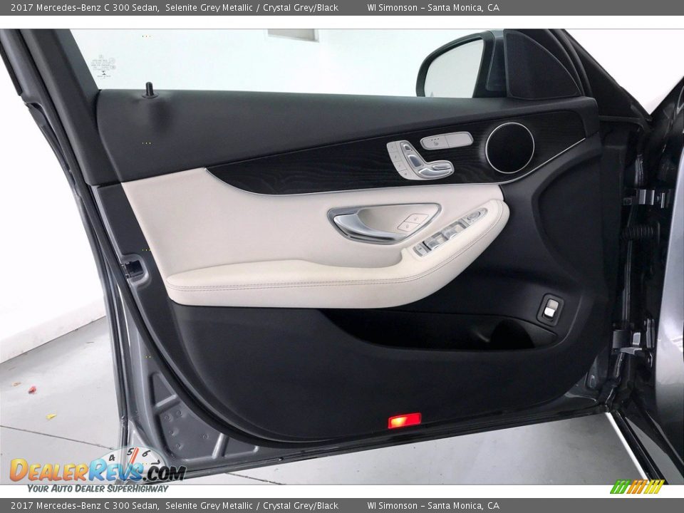2017 Mercedes-Benz C 300 Sedan Selenite Grey Metallic / Crystal Grey/Black Photo #25