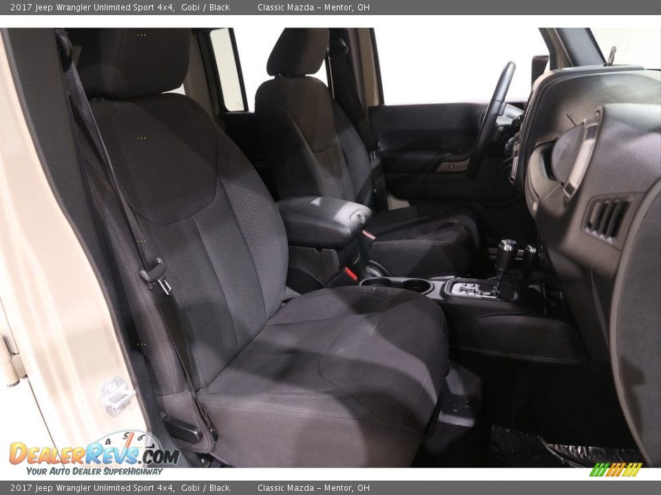2017 Jeep Wrangler Unlimited Sport 4x4 Gobi / Black Photo #13
