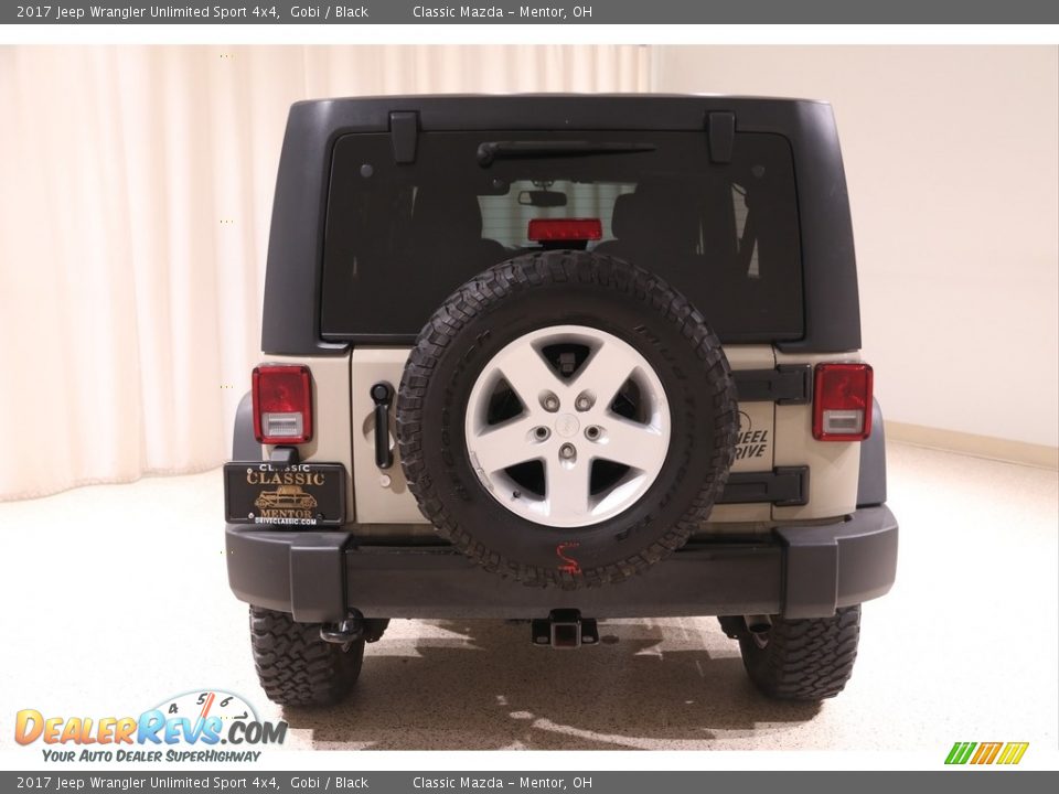 2017 Jeep Wrangler Unlimited Sport 4x4 Gobi / Black Photo #16