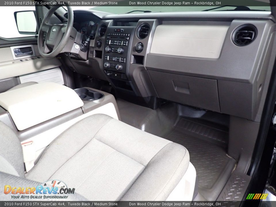 2010 Ford F150 STX SuperCab 4x4 Tuxedo Black / Medium Stone Photo #30