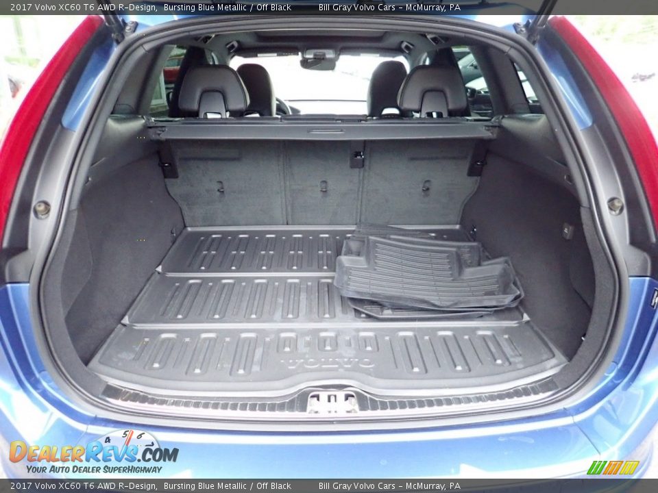 2017 Volvo XC60 T6 AWD R-Design Trunk Photo #5