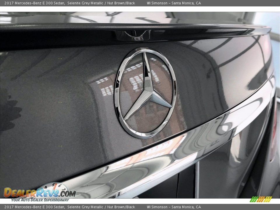 2017 Mercedes-Benz E 300 Sedan Selenite Grey Metallic / Nut Brown/Black Photo #7