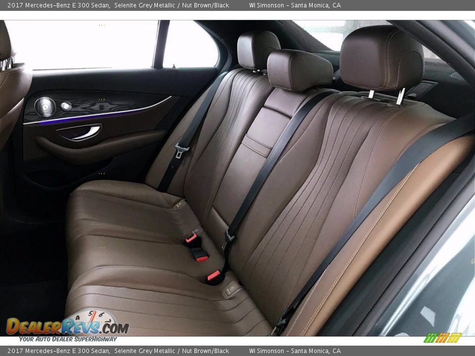 2017 Mercedes-Benz E 300 Sedan Selenite Grey Metallic / Nut Brown/Black Photo #15