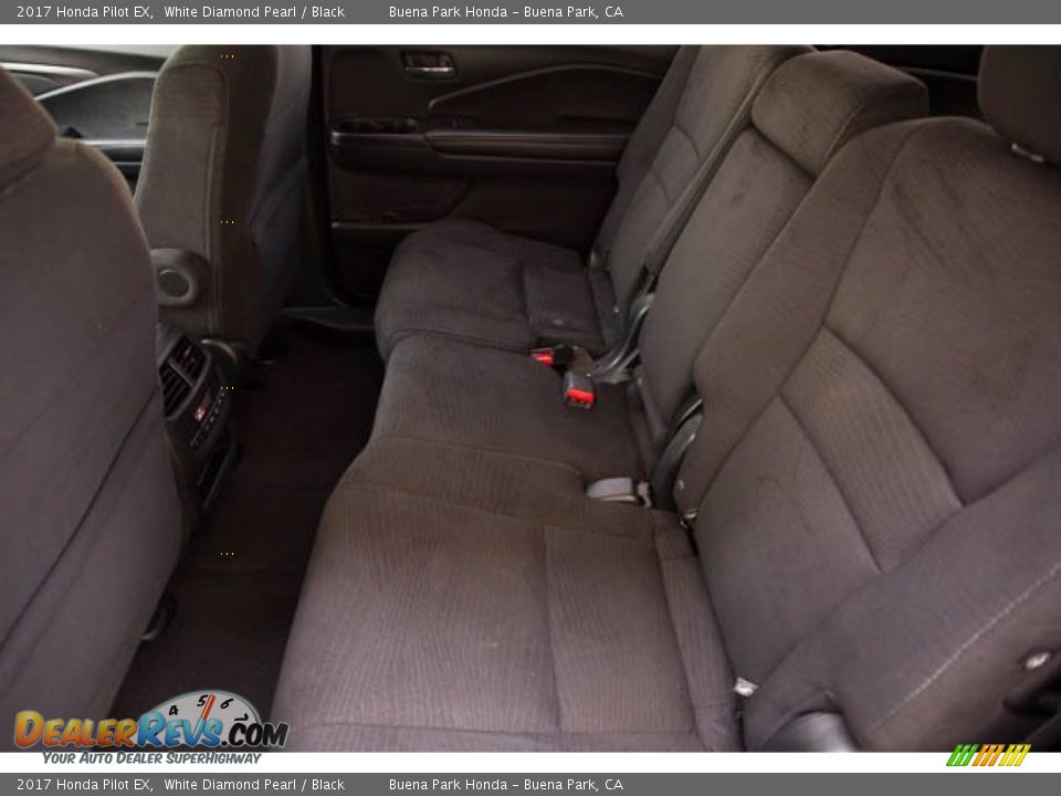 2017 Honda Pilot EX White Diamond Pearl / Black Photo #4