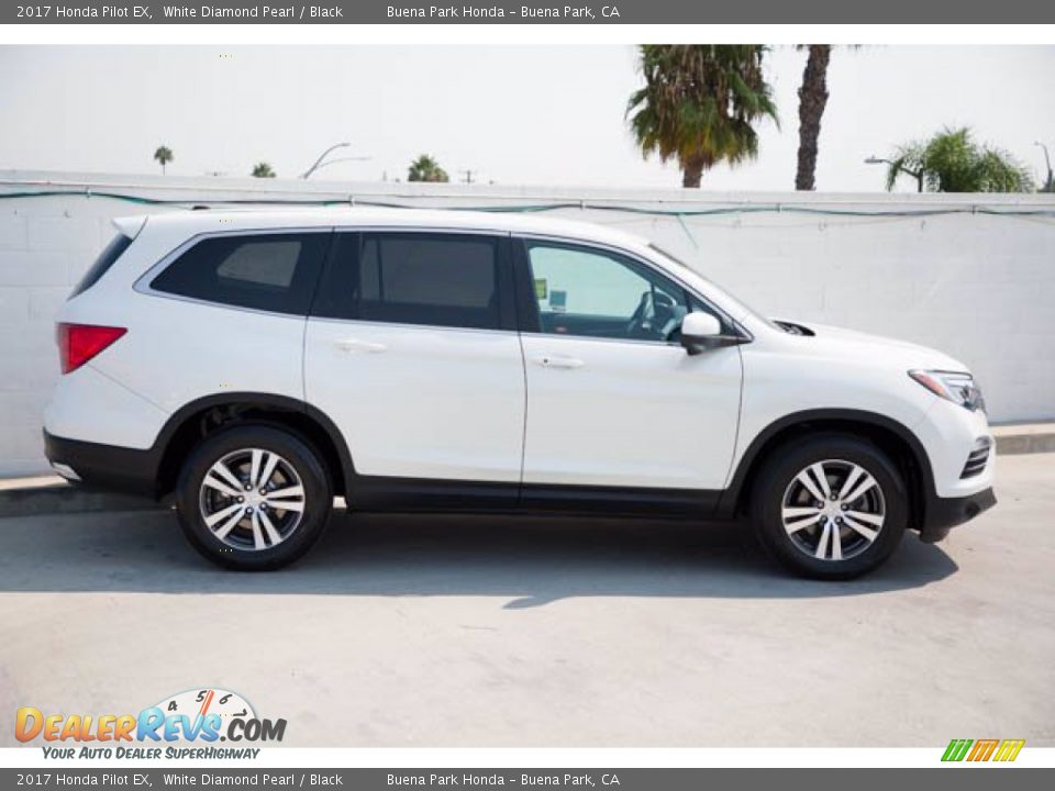 2017 Honda Pilot EX White Diamond Pearl / Black Photo #12