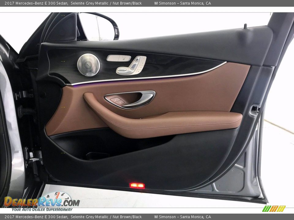 2017 Mercedes-Benz E 300 Sedan Selenite Grey Metallic / Nut Brown/Black Photo #30