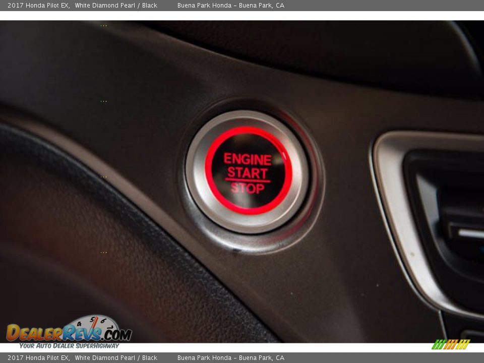 2017 Honda Pilot EX White Diamond Pearl / Black Photo #14