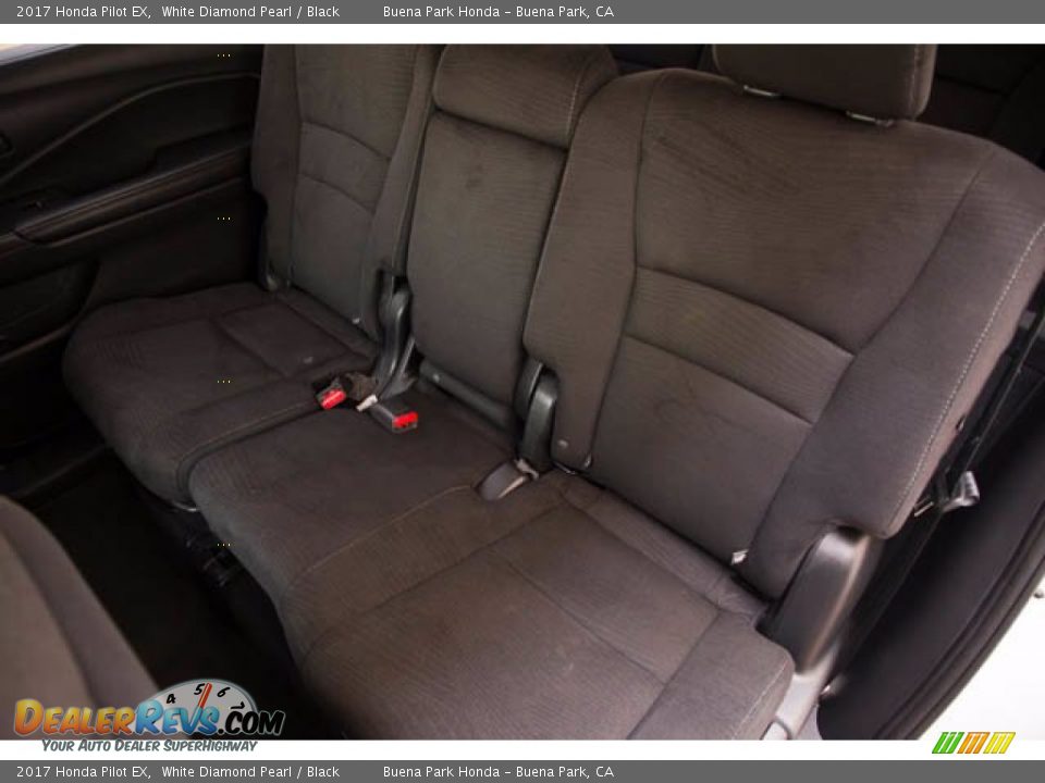 2017 Honda Pilot EX White Diamond Pearl / Black Photo #18
