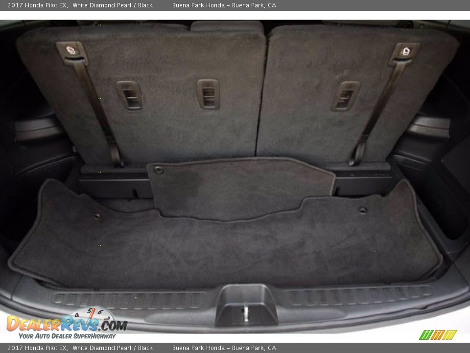 2017 Honda Pilot EX White Diamond Pearl / Black Photo #19