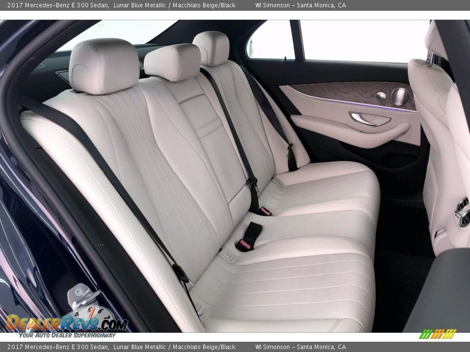 2017 Mercedes-Benz E 300 Sedan Lunar Blue Metallic / Macchiato Beige/Black Photo #12