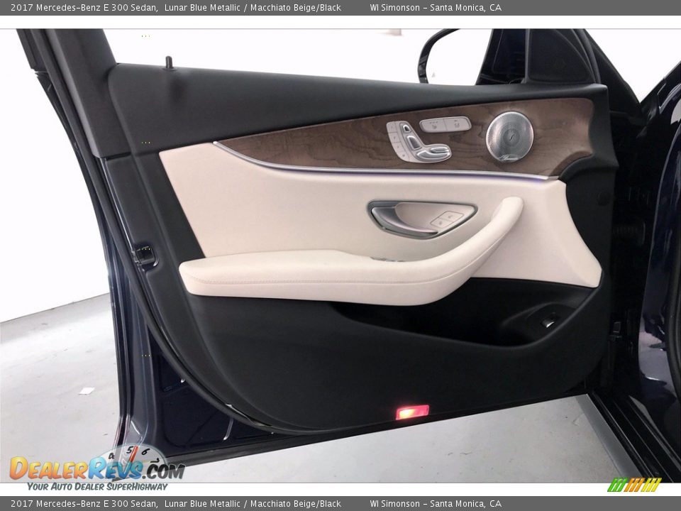 2017 Mercedes-Benz E 300 Sedan Lunar Blue Metallic / Macchiato Beige/Black Photo #23