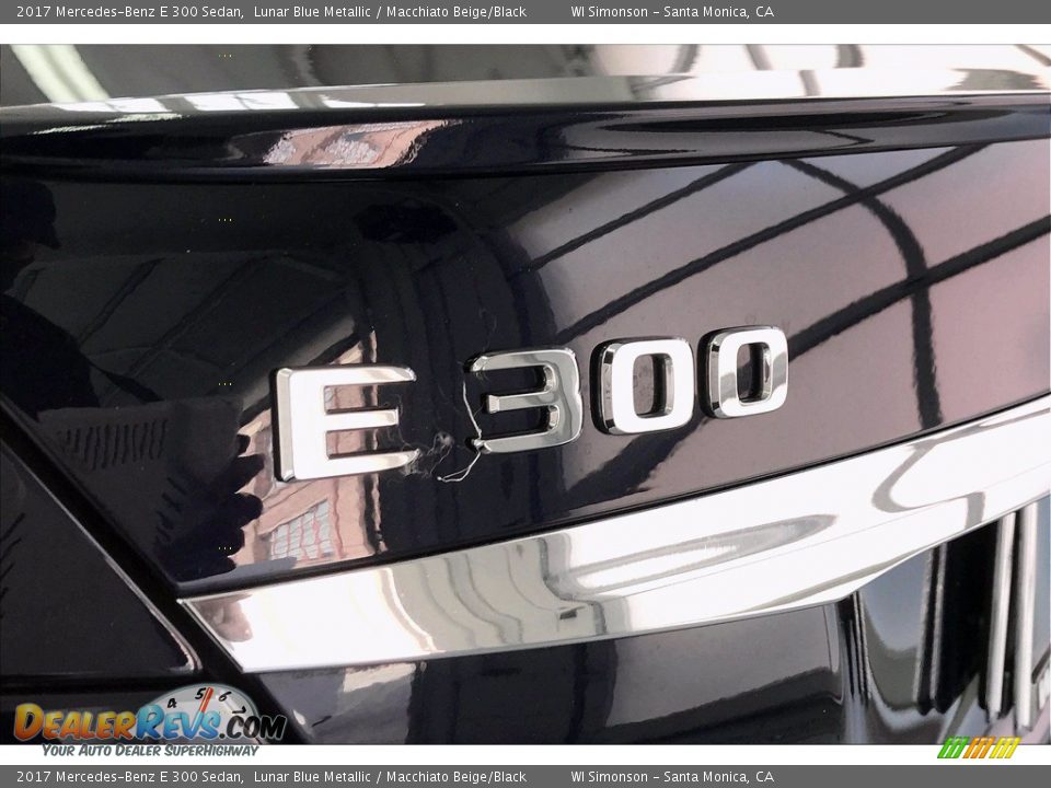 2017 Mercedes-Benz E 300 Sedan Lunar Blue Metallic / Macchiato Beige/Black Photo #25