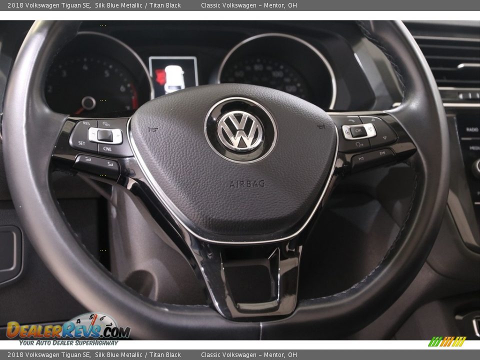2018 Volkswagen Tiguan SE Steering Wheel Photo #7
