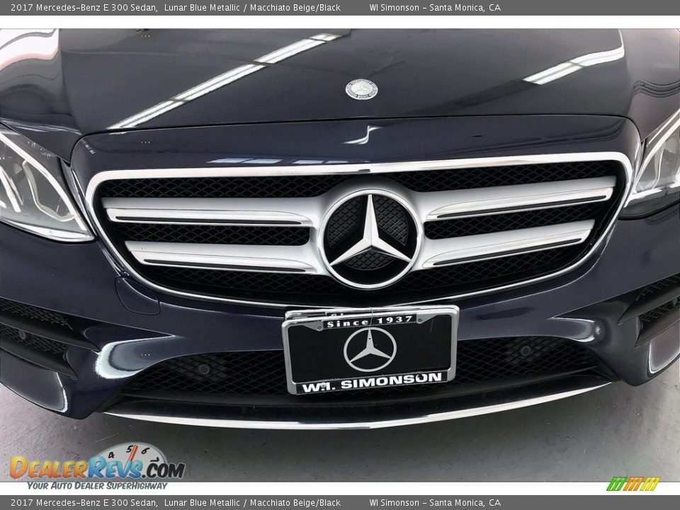2017 Mercedes-Benz E 300 Sedan Lunar Blue Metallic / Macchiato Beige/Black Photo #31