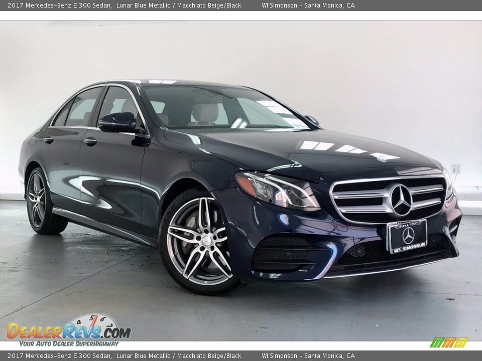 2017 Mercedes-Benz E 300 Sedan Lunar Blue Metallic / Macchiato Beige/Black Photo #32