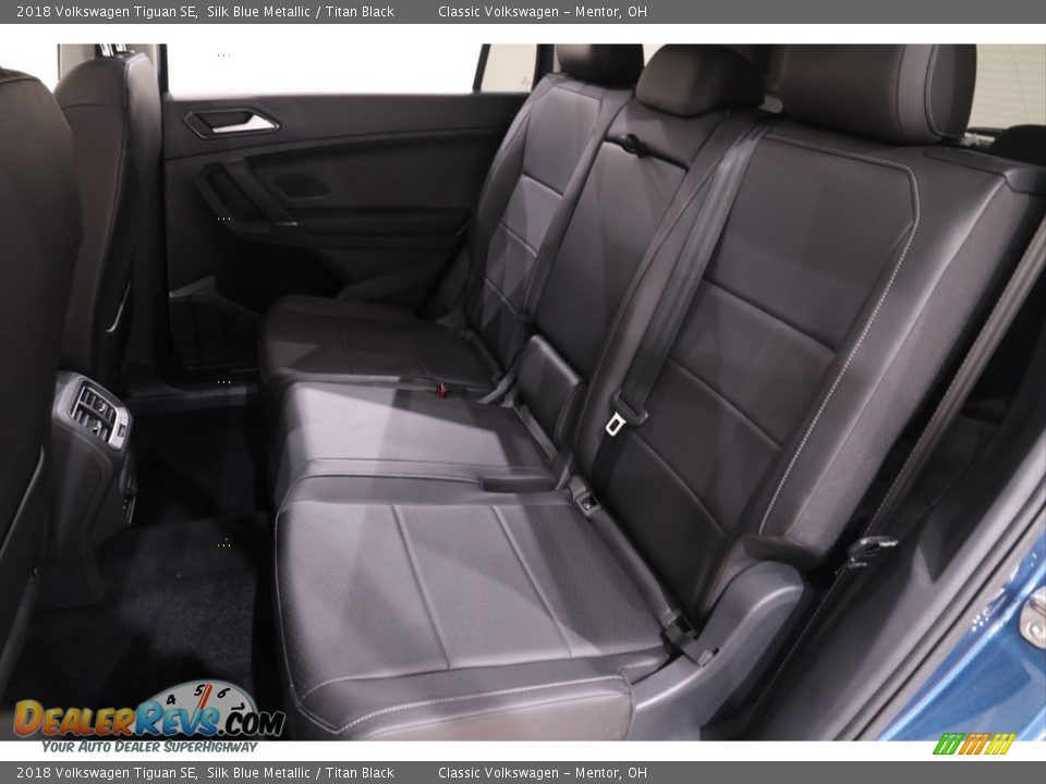 Rear Seat of 2018 Volkswagen Tiguan SE Photo #16