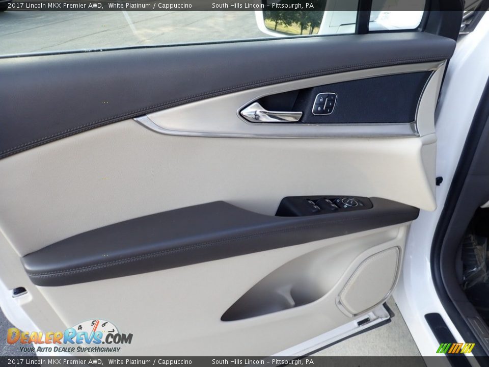 Door Panel of 2017 Lincoln MKX Premier AWD Photo #19