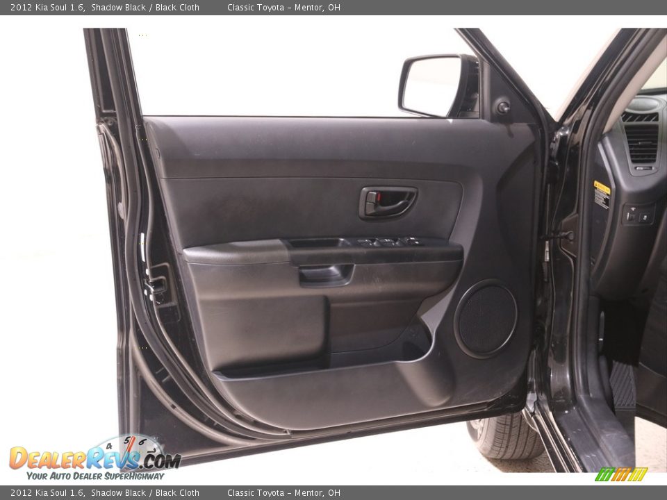 2012 Kia Soul 1.6 Shadow Black / Black Cloth Photo #4