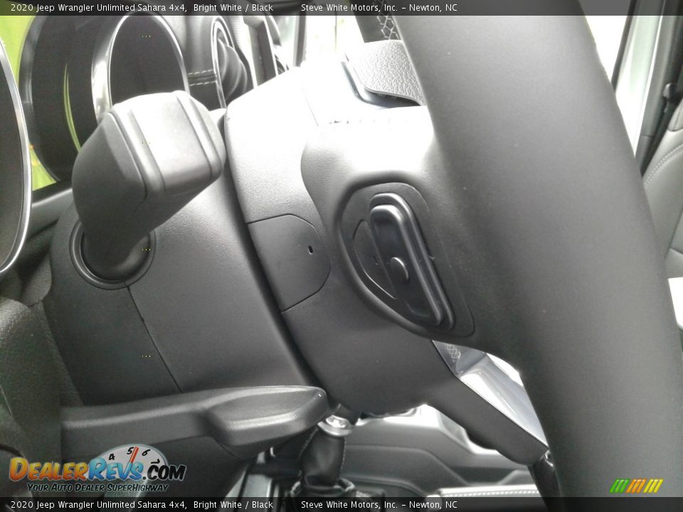 2020 Jeep Wrangler Unlimited Sahara 4x4 Bright White / Black Photo #12