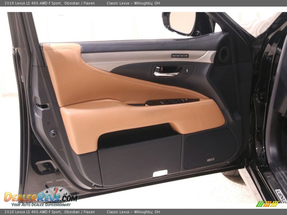 Door Panel of 2016 Lexus LS 460 AWD F Sport Photo #4