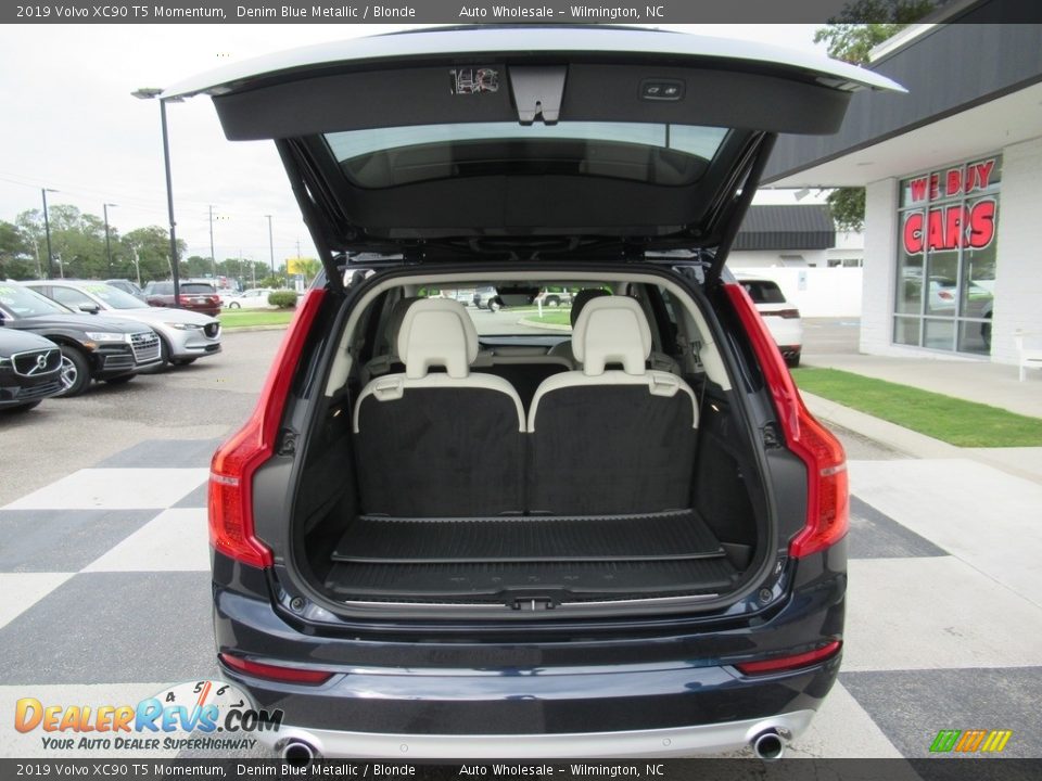 2019 Volvo XC90 T5 Momentum Denim Blue Metallic / Blonde Photo #5