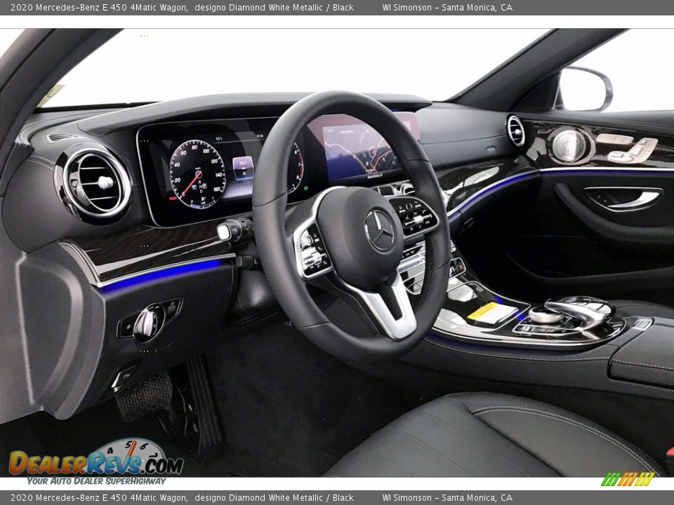 Dashboard of 2020 Mercedes-Benz E 450 4Matic Wagon Photo #4