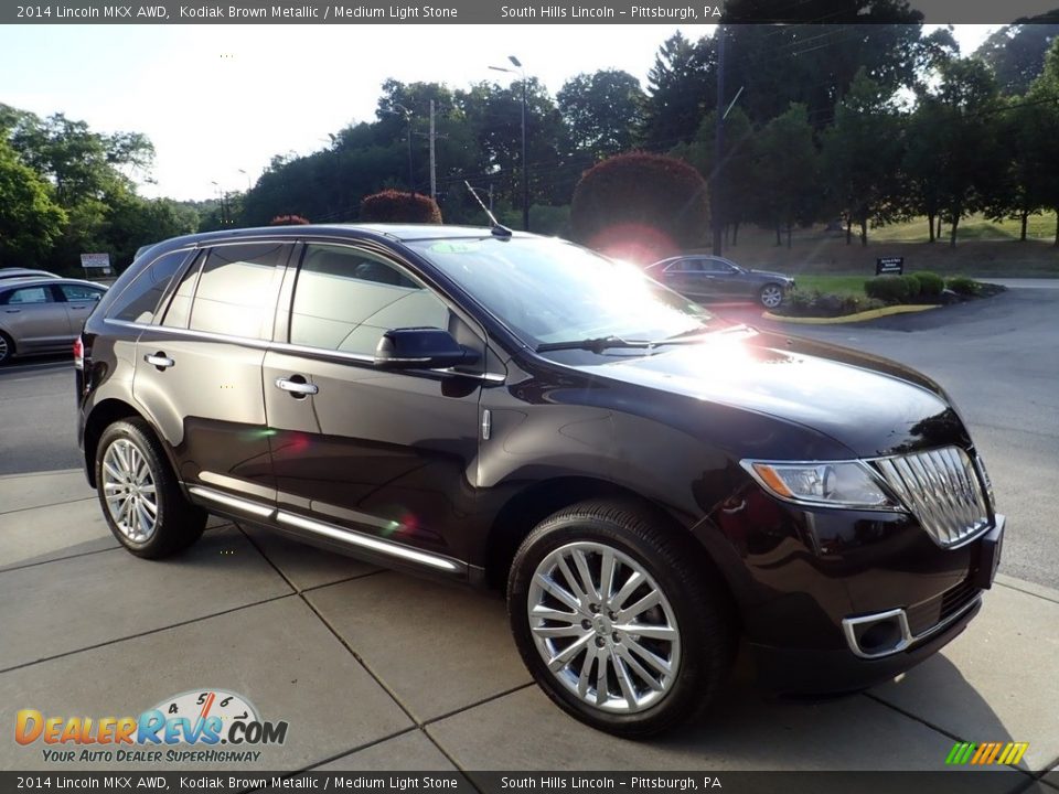Front 3/4 View of 2014 Lincoln MKX AWD Photo #7