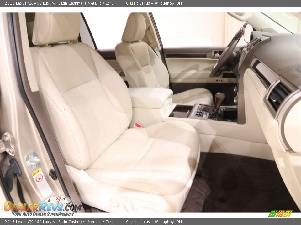 Front Seat of 2016 Lexus GX 460 Luxury Photo #17