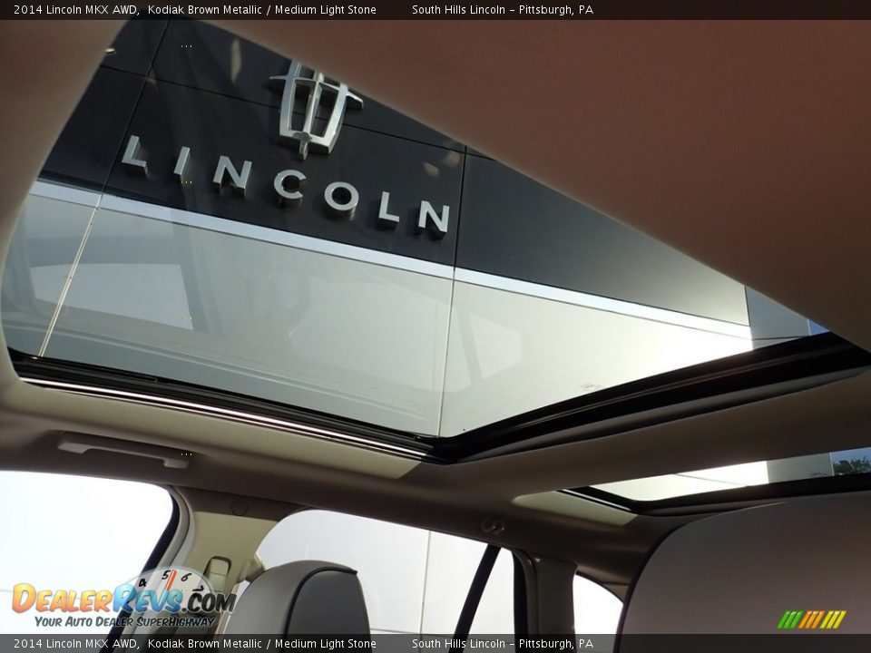 Sunroof of 2014 Lincoln MKX AWD Photo #20