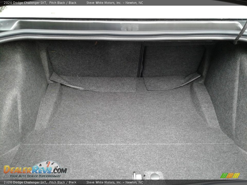 2020 Dodge Challenger SXT Pitch Black / Black Photo #13