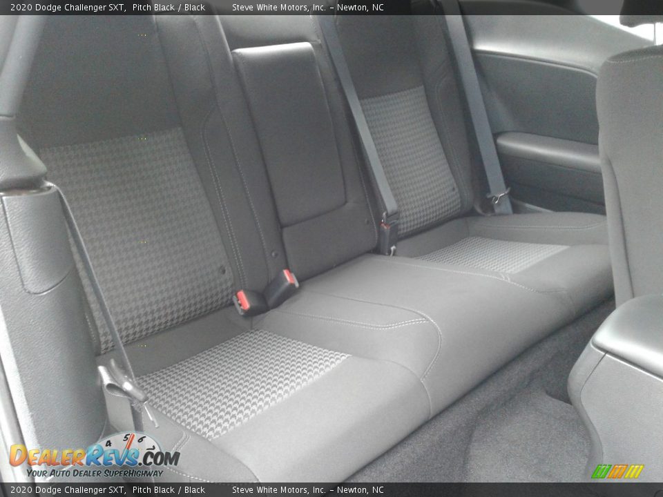 2020 Dodge Challenger SXT Pitch Black / Black Photo #14