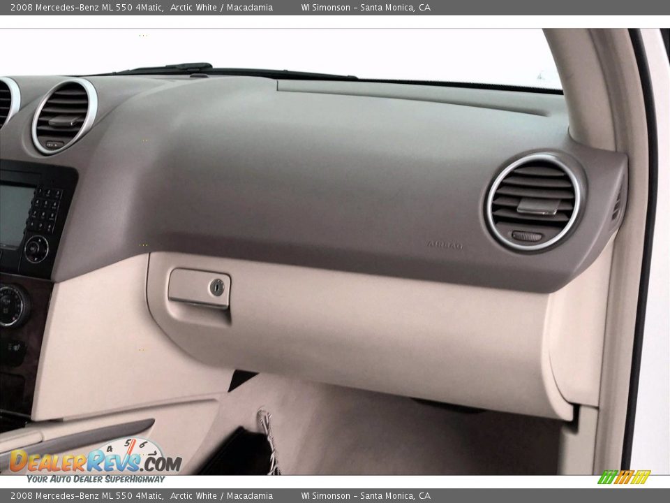 2008 Mercedes-Benz ML 550 4Matic Arctic White / Macadamia Photo #28